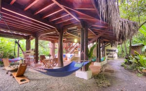 thumbnail: Bar (on property)