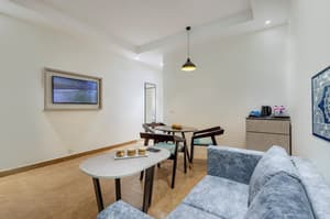 thumbnail: Living area