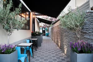 thumbnail: Terrace/patio