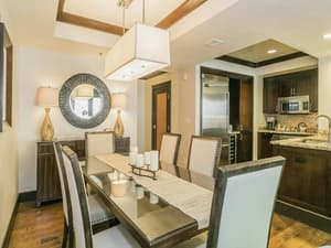 thumbnail: In-room dining