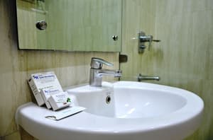 thumbnail: Bathroom