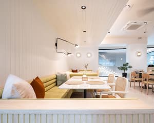 thumbnail: Restaurant