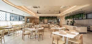 thumbnail: Restaurant
