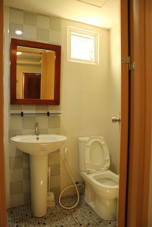 thumbnail: Bathroom