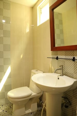 thumbnail: Bathroom
