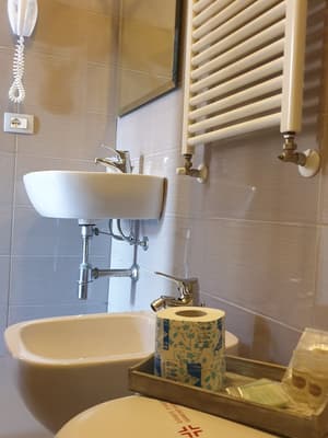 thumbnail: Bathroom