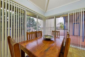 thumbnail: In-room dining