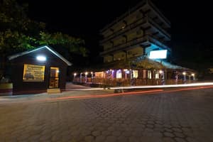 thumbnail: Front of property - evening/night