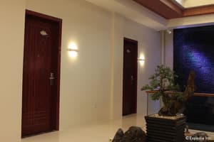thumbnail: Interior