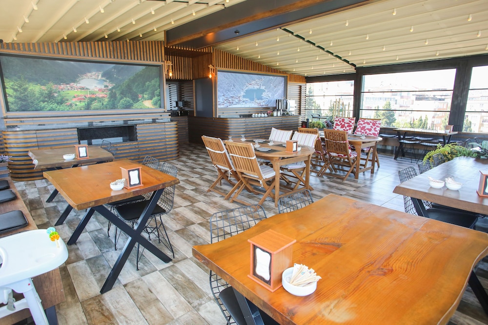 Restaurant-cafeteria