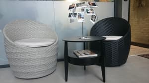 thumbnail: Lobby sitting area