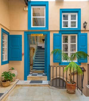thumbnail: Property entrance