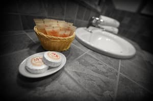 thumbnail: Bathroom amenities