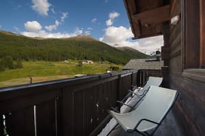 thumbnail: Mountain view