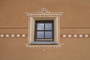 thumbnail: Exterior detail