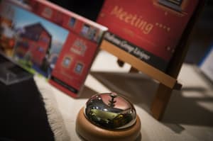 thumbnail: Concierge desk