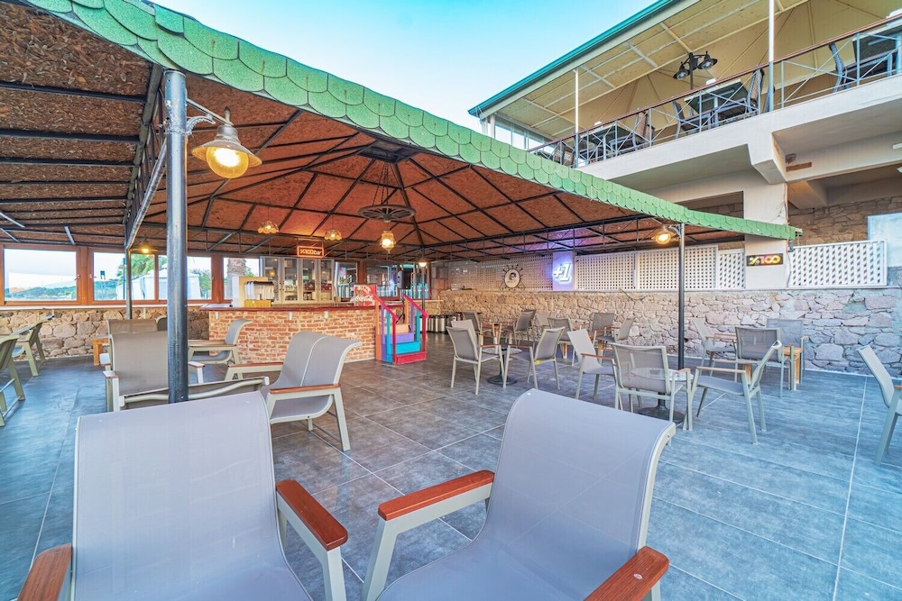 Beach bar