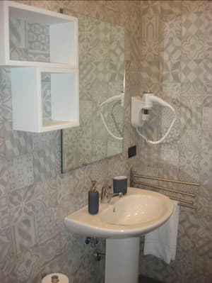 thumbnail: General view