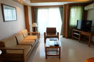 thumbnail: Living area