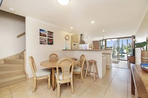 thumbnail: In-room dining