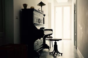 thumbnail: Interior detail