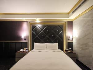 thumbnail: Room