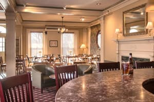 thumbnail: Restaurant
