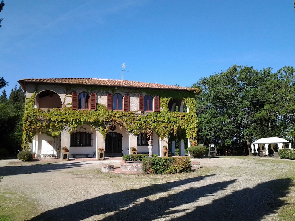 Primary image