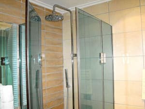 thumbnail: Bathroom shower