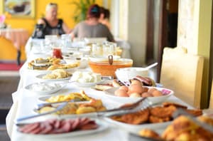 thumbnail: Restaurant