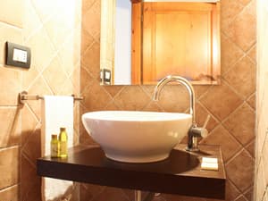 thumbnail: Room amenity