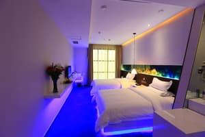 thumbnail: Room