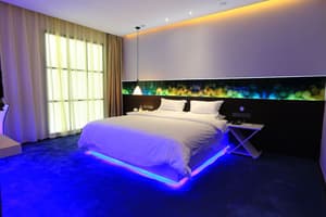 thumbnail: Room