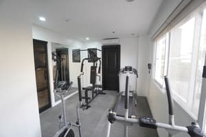 thumbnail: Gym
