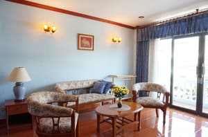 thumbnail: Living area