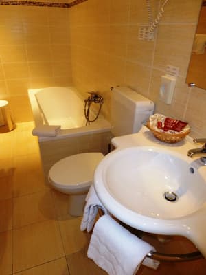 thumbnail: Bathroom