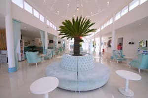thumbnail: Lobby sitting area