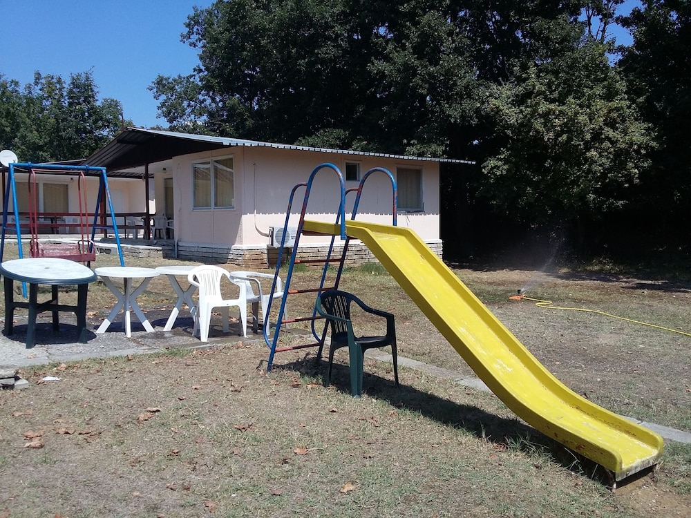 Children's play area - outdoor