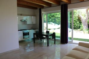 thumbnail: In-room dining