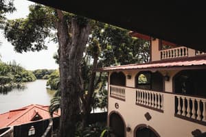 thumbnail: Property grounds