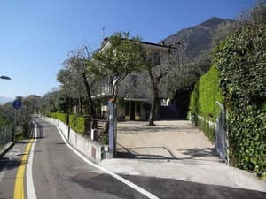 thumbnail: Property entrance