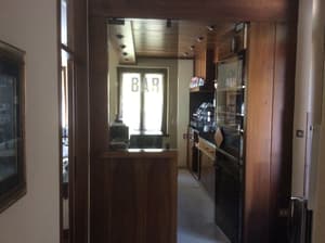 thumbnail: Bar (on property)