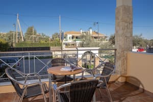 thumbnail: Terrace/patio