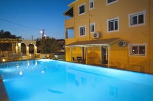 thumbnail: Outdoor pool