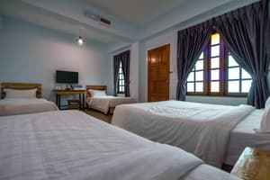 thumbnail: Room