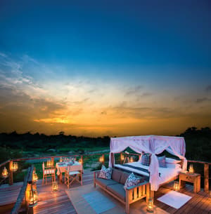 thumbnail: Outdoor dining