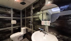 thumbnail: Bathroom