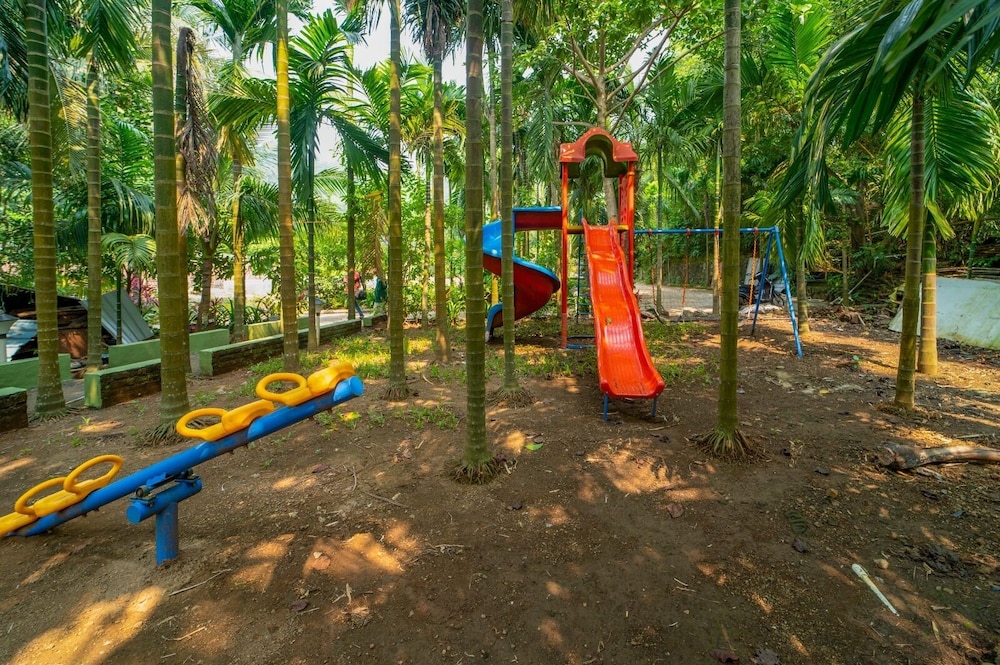 Children's play area - outdoor