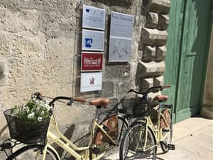 thumbnail: Bicycling