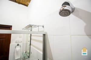 thumbnail: Bathroom shower